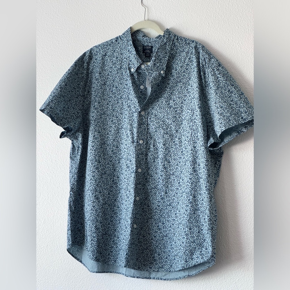 J Crew Factory Men’s Floral Button Down size XXL